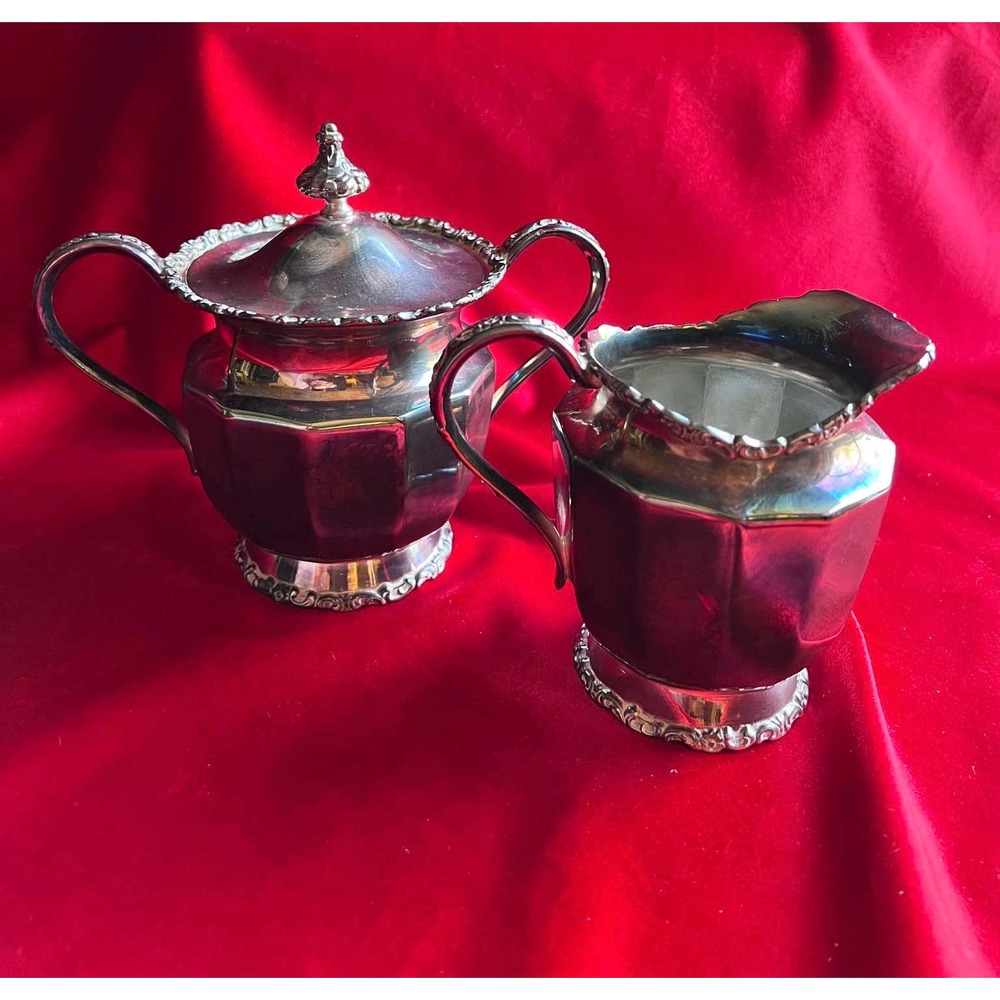 Van Bergh Silver plated Creamer and Sugar set